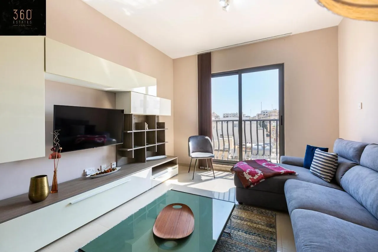 Designer, Fully Equipped Apt, Just Off Tower Road By 360 Estates Sliema Apartment
