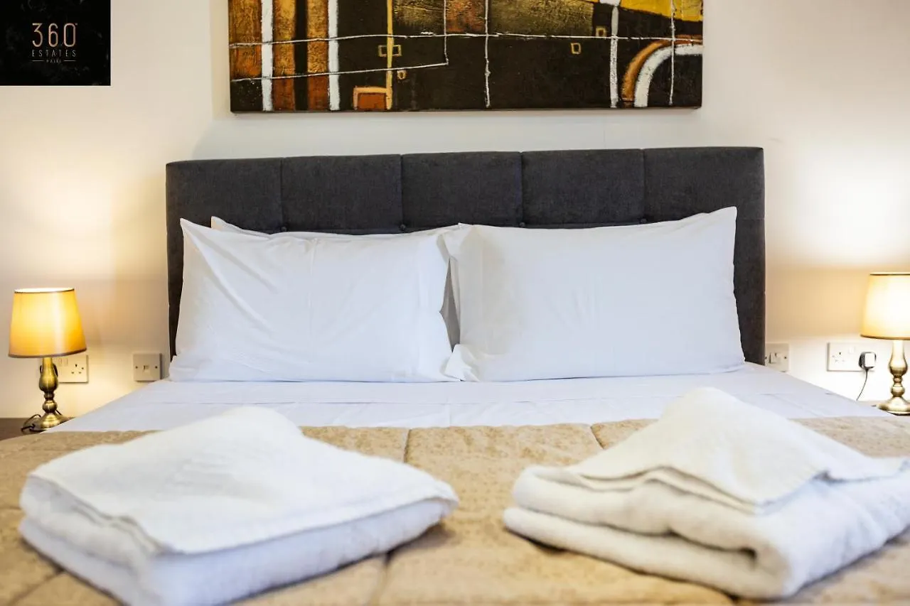 Apartment Designer, Fully Equipped Apt, Just Off Tower Road By 360 Estates Sliema
