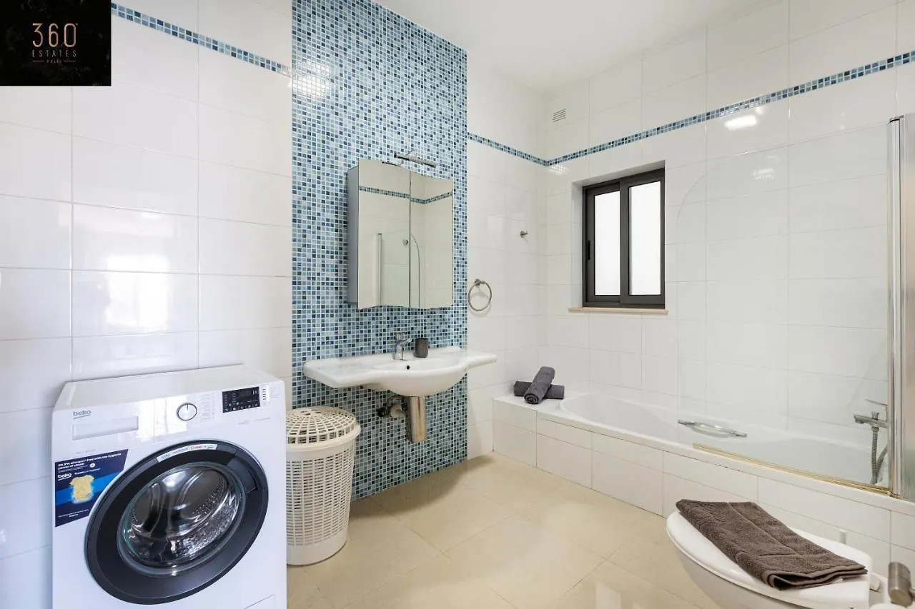 Designer, Fully Equipped Apt, Just Off Tower Road By 360 Estates Σλιέμα 0*,